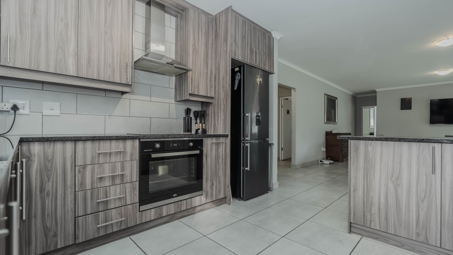 3 Bedroom Property for Sale in Brackenfell South Western Cape